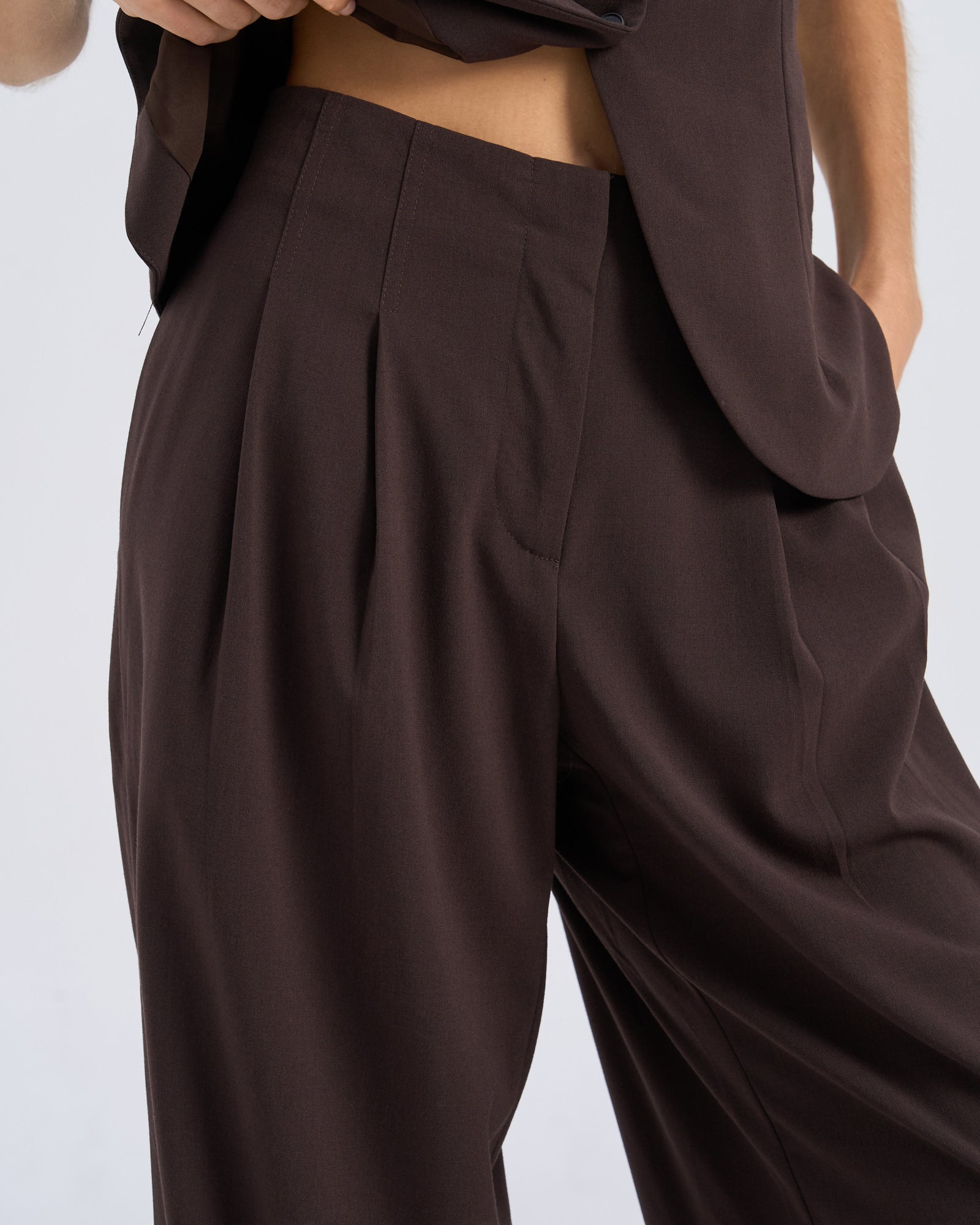 VMSIGGA TAILORED PANTS